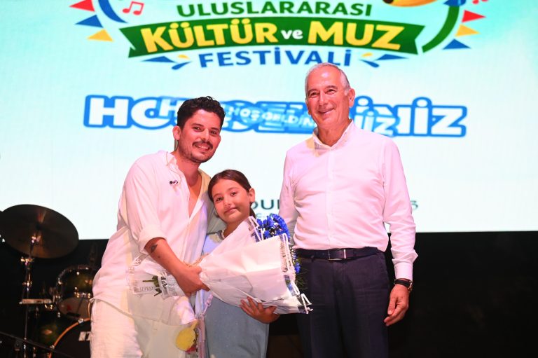 Anamur 18. Uluslararası Kültür ve Muz Festivali Görkemli Bir Açılışla Başladı.